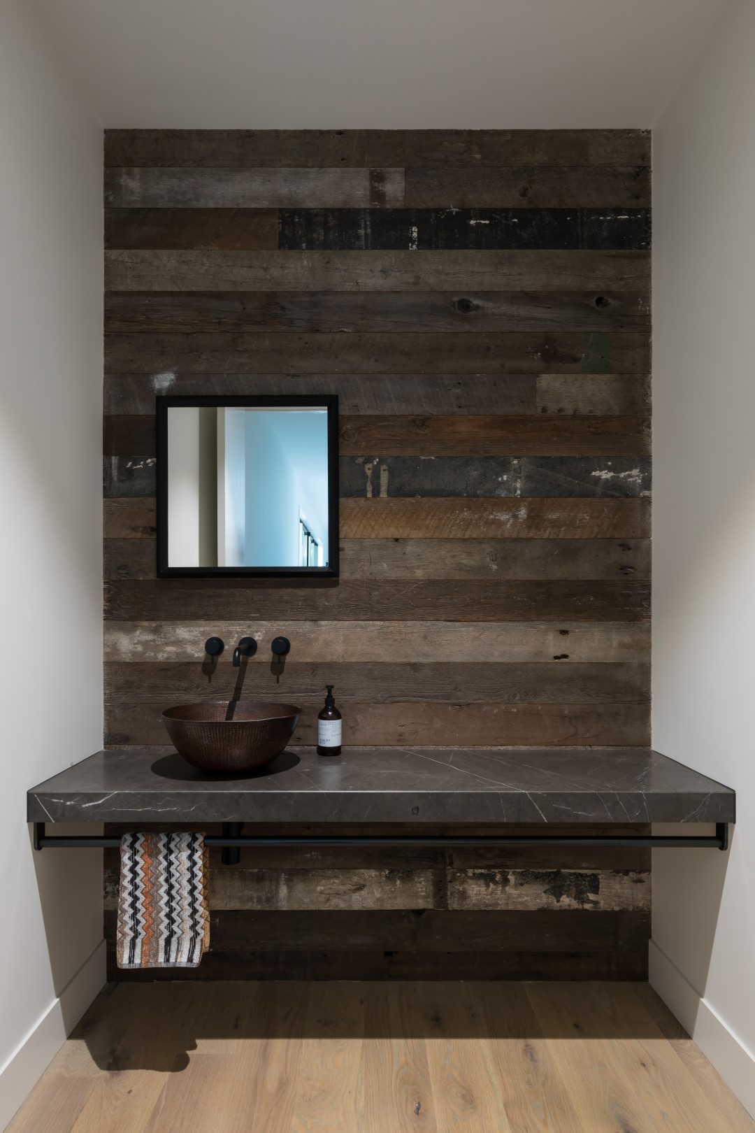 kumeu-residence-arcline-architecture-bathroom-reclaimed-wood-floating-vanity