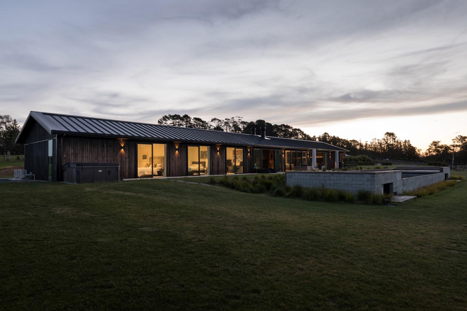 what-is-the-cost-of-building-in-nz-arcline-architecture-cedar-black-house