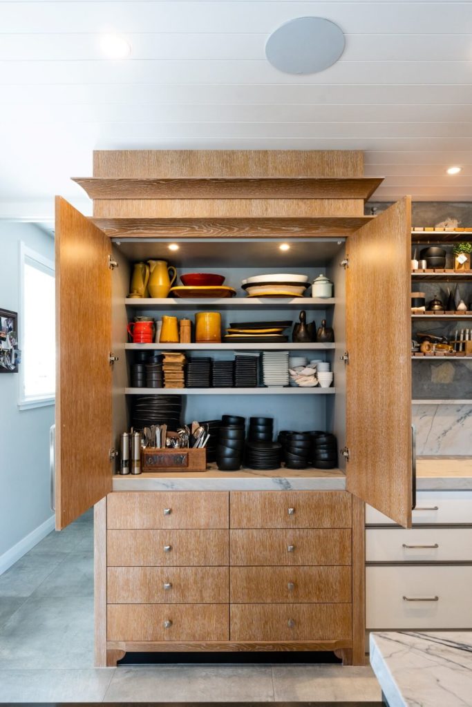 kitchen-cupboards-full-height-cutlery-design-shelving-bowls-accessible-height-arcline-architecture