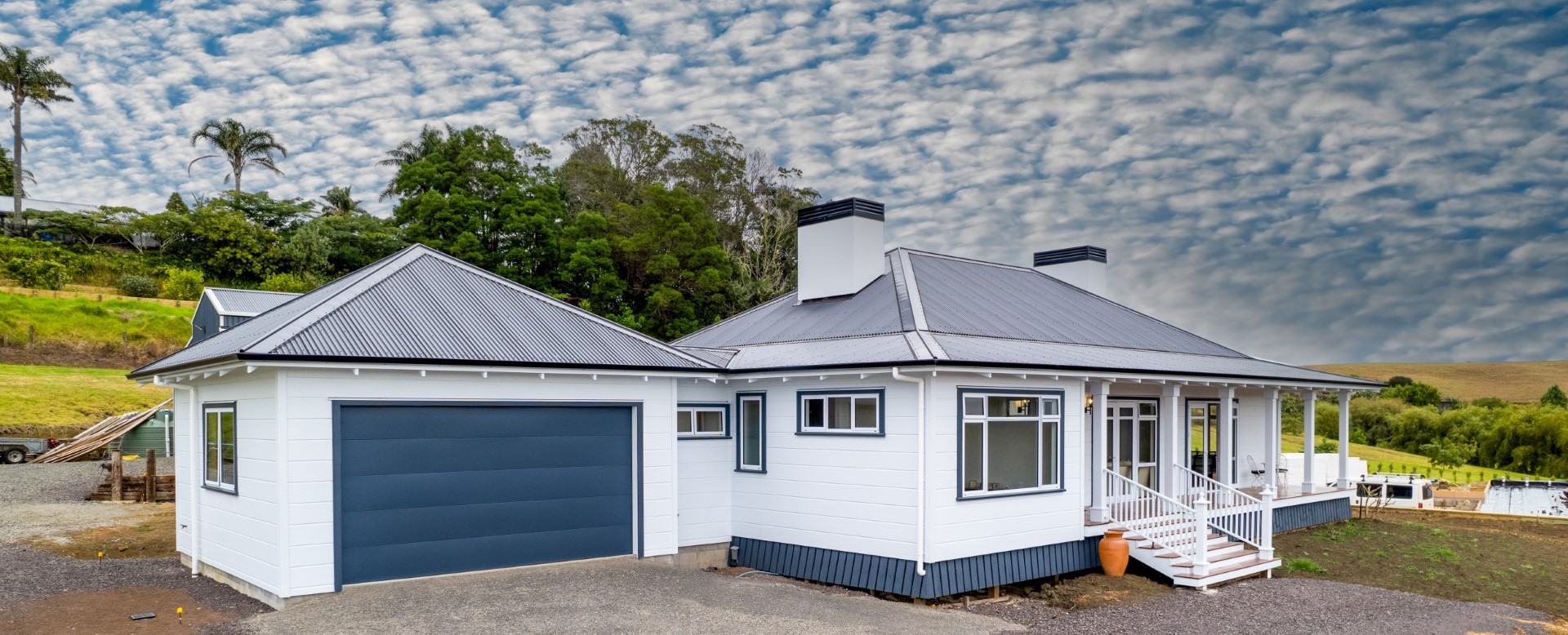 Classic-Villa-with-Double-Garage-arcline-architecture