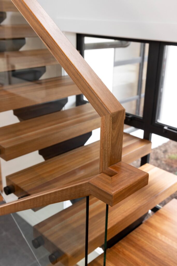 architectural-timber-stairs-steel-stringer-arcline-architecture