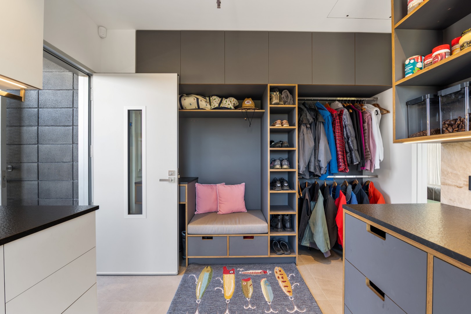 entry-mudroom-storage-area-arcline-architecture