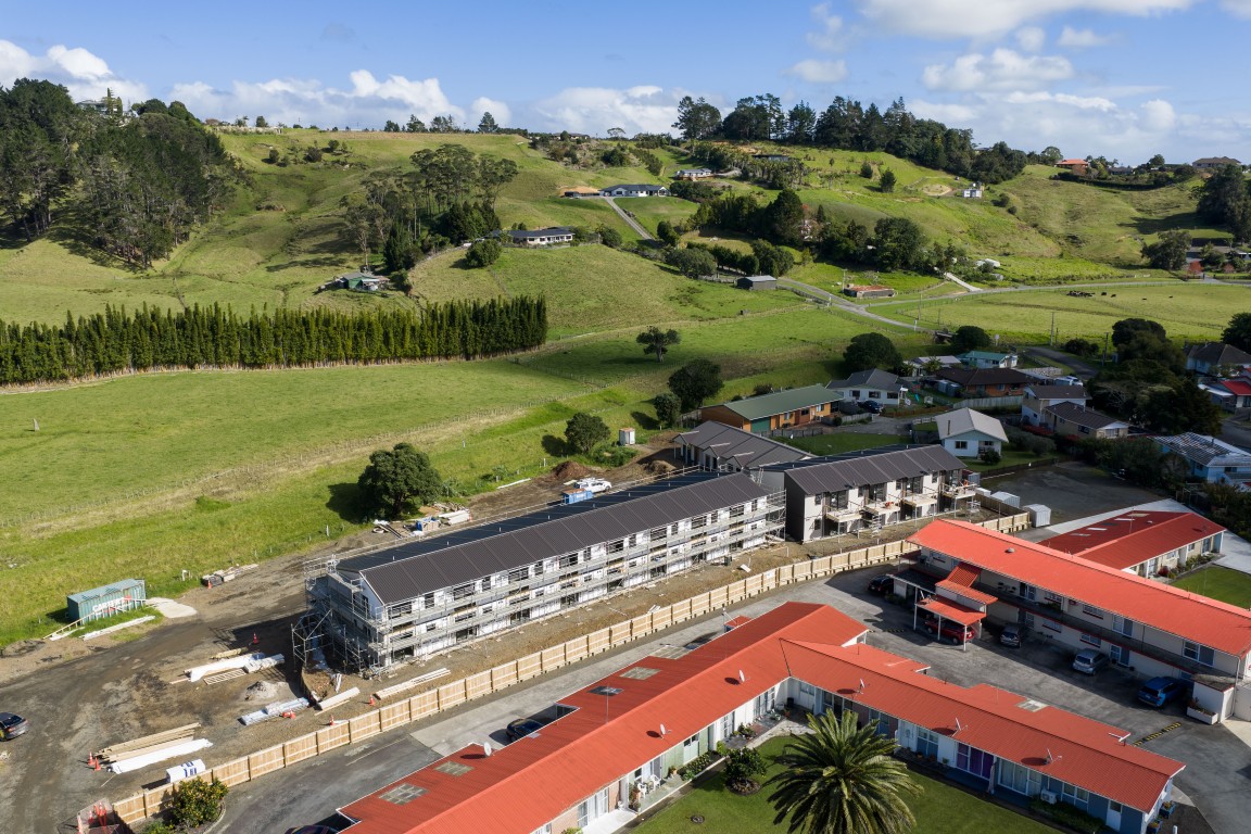 claud-switzer-arcline-architecture-28-unit-housing-development