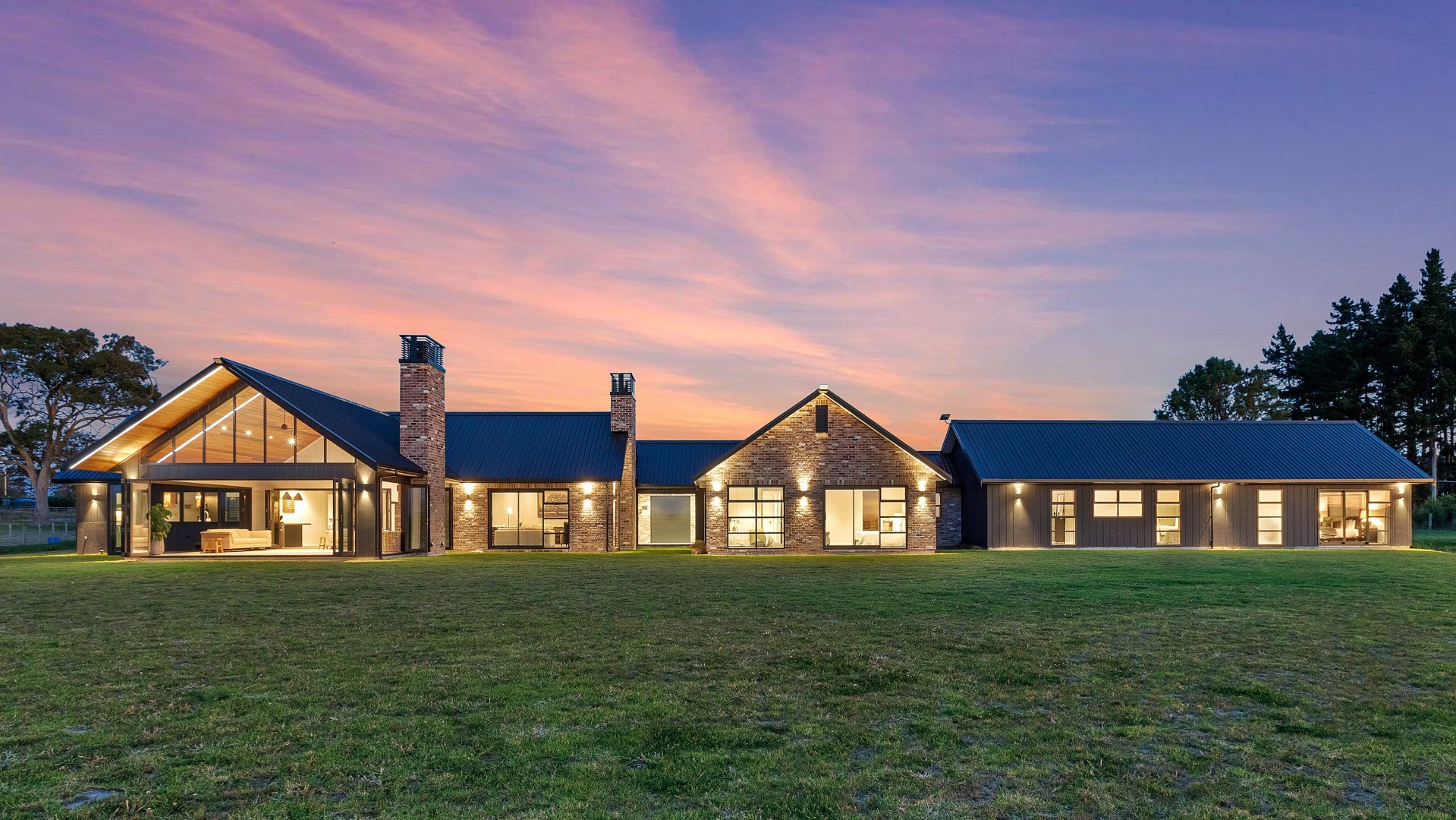 dusk-black-oblique-reclaimed-red-brick-house-design-arcline-architecture
