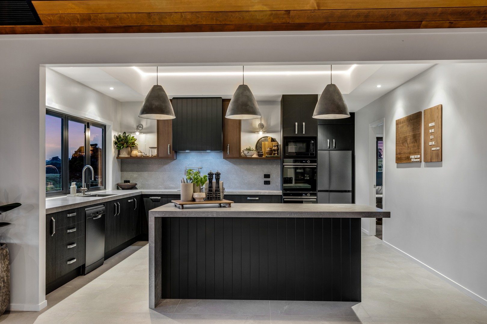 kitchen-design-concrete-tops-dark-cabinetry-arcline-architecture