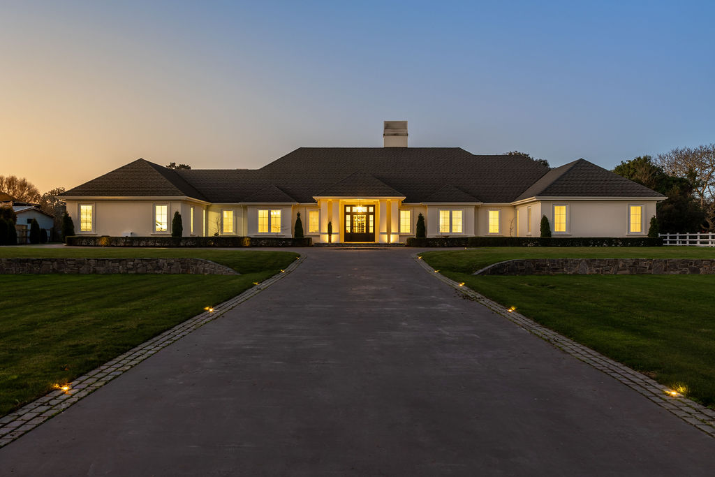 buxton-manor-arcline-architecture-front-exterior-twilight