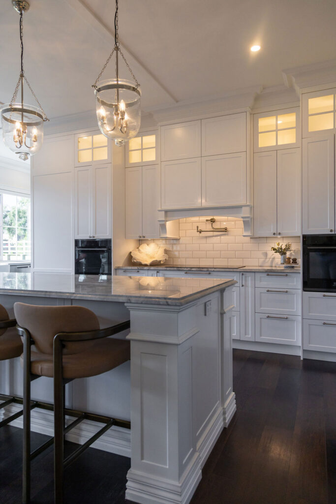 buxton-manor-arcline-architecture-kitchen-white-cabinetry-island