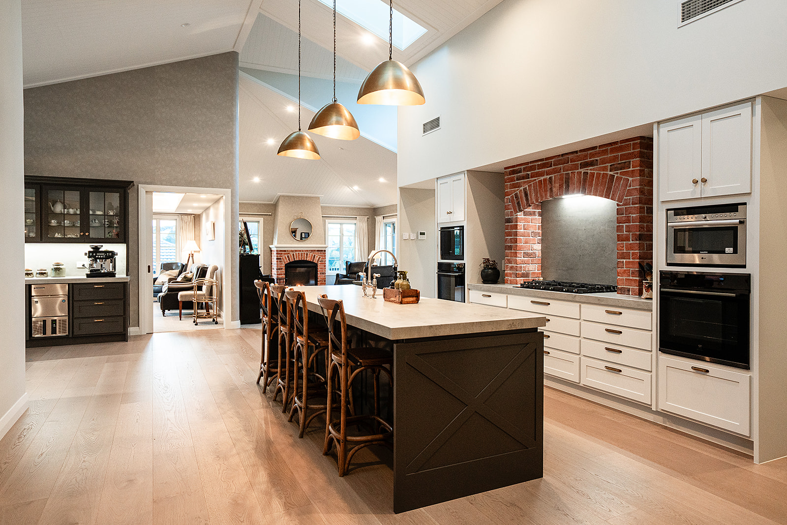 kitchen-island-brass-pendants-brick-arch-whangarei-country-farmhouse