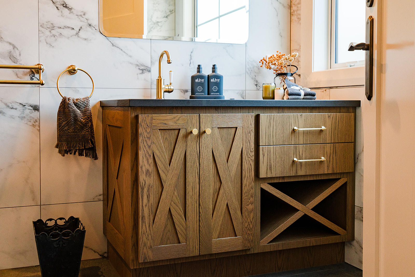 oak-vanity-black-stone-benchtop-bathroom-whangarei-country-farmhouse